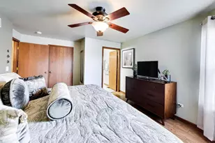 5311 Glenbrook Trail, McHenry, IL 60050 - Photo 14