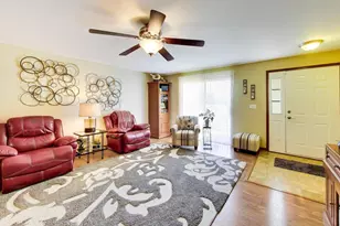 5311 Glenbrook Trail, McHenry, IL 60050 - Photo 6