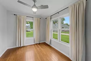 630 S Charlotte St, Lombard, IL 60148 - Photo 6