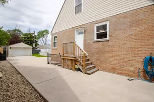 3142 Sunset Ln, Franklin Park, IL 60131 - Photo 26