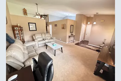 1219 Huntington Drive, Mundelein, IL 60060 - Photo 4