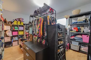 8800 Kostner Terrace, Skokie, IL 60076 - Photo 18