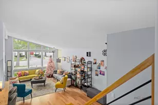8800 Kostner Terrace, Skokie, IL 60076 - Photo 14