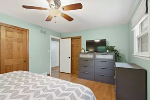 1940 Brentwood Ln E, Wheaton, IL 60189 - Photo 22