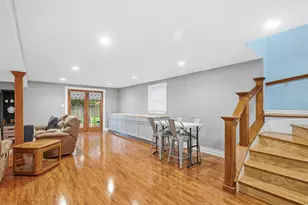 1940 Brentwood Ln E, Wheaton, IL 60189 - Photo 16