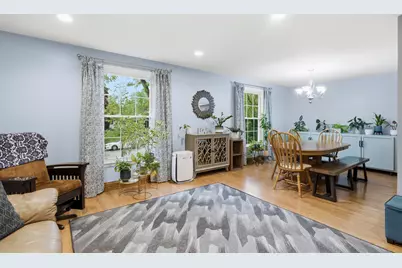 1940 Brentwood Lane E, Wheaton, IL 60189 - Photo 6