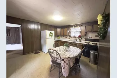 1332 Chartres Street, Lasalle, IL 61301 - Photo 12