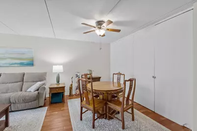 1625 Sheridan Road #206, Wilmette, IL 60091 - Photo 4