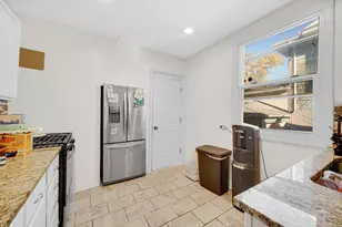 310 S 2nd Ave N, Maywood, IL 60153 - Photo 8