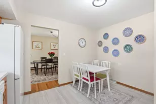 1308 E Thayer St, Mount Prospect, IL 60056 - Photo 8