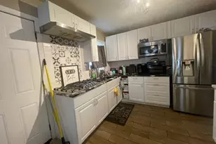 1116 Cernan Dr, Bellwood, IL 60104 - Photo 2