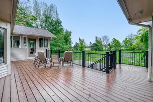 39W526 Lori Ln, Elgin, IL 60124 - Photo 38