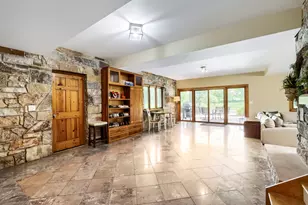 39W526 Lori Ln, Elgin, IL 60124 - Photo 30