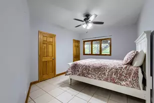39W526 Lori Ln, Elgin, IL 60124 - Photo 34