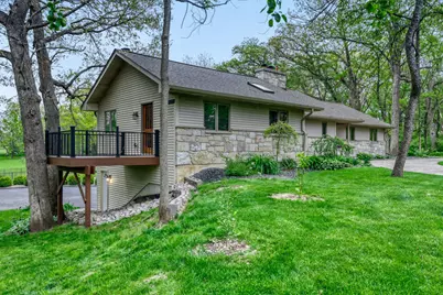 39W526 Lori Lane, Elgin, IL 60124 - Photo 4