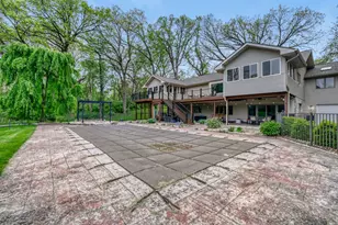 39W526 Lori Ln, Elgin, IL 60124 - Photo 40