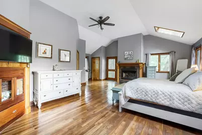 39W526 Lori Lane, Elgin, IL 60124 - Photo 18