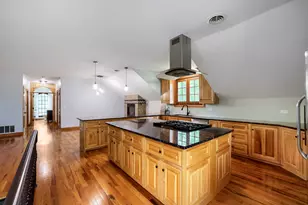 39W526 Lori Ln, Elgin, IL 60124 - Photo 54