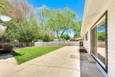 238 N Greenwood Avenue, Palatine, IL 60074 - Photo 22