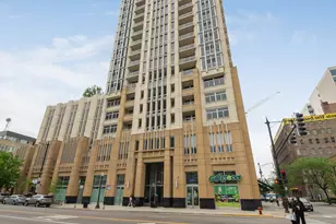 1400 S Michigan Ave, Chicago, IL 60605 - Photo 1