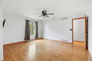 309 Andrea Dr, Manhattan, IL 60442 - Photo 18