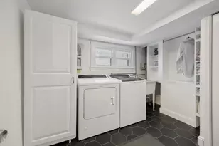 506 S Main St, Mount Prospect, IL 60056 - Photo 12