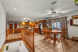 12317 N 1100 East Rd, Catlin, IL 61817 - Photo 16