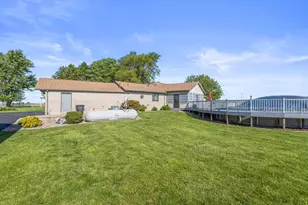 12317 N 1100 East Rd, Catlin, IL 61817 - Photo 36