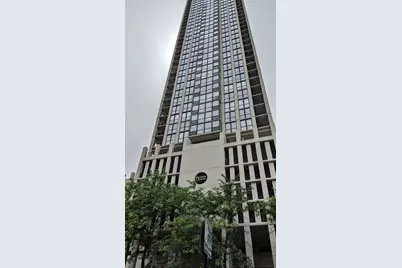 1122 N Clark Street #1004, Chicago, IL 60610 - Photo 1