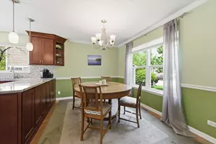 570 W Camden Ln, South Elgin, IL 60177 - Photo 6