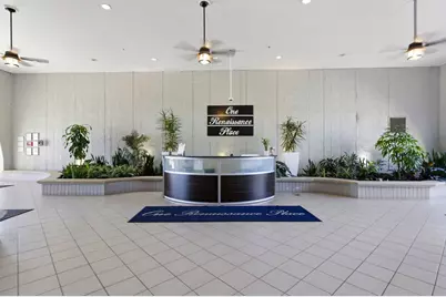 1 Renaissance Place #816, Palatine, IL 60067 - Photo 4