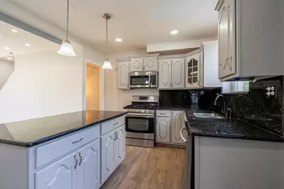 734 E 105th Street, Chicago, IL 60628 - Photo 4