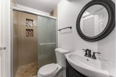 7907 W 74th Street, Bridgeview, IL 60455 - Photo 16