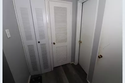 2702 Saint James Street, Rolling Meadows, IL 60008 - Photo 12