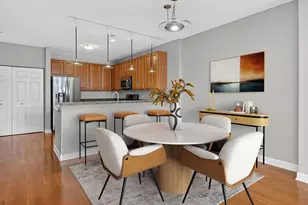 1600 S Prairie Ave, Chicago, IL 60616 - Photo 10