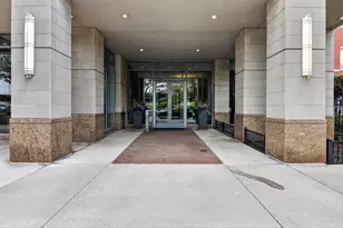 1600 S Prairie Ave, Chicago, IL 60616 - Photo 2