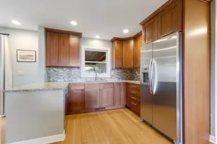 415 Maplewood Dr, Sycamore, IL 60178 - Photo 12