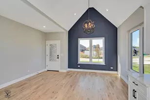 16441 Kayla Dr, Lemont, IL 60439 - Photo 2