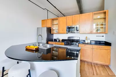 1907 N Milwaukee Avenue #306, Chicago, IL 60647 - Photo 6