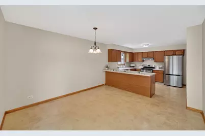 S075 Pleasant Hill Road, Wheaton, IL 60187 - Photo 10