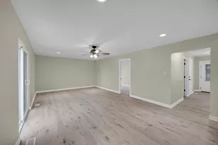 214 Columbus Rd, Streator, IL 61364 - Photo 14
