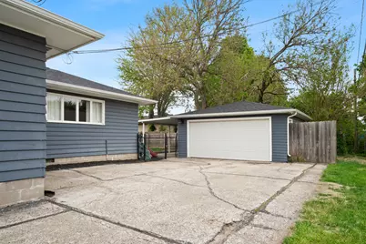 3617 Wilkes Avenue, Davenport, IA 52806 - Photo 30
