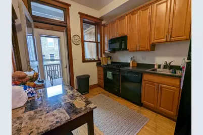 864 W Newport Avenue #2, Chicago, IL 60657 - Photo 8
