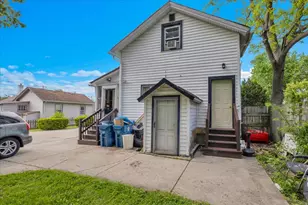 817 Front St, Aurora, IL 60505 - Photo 42