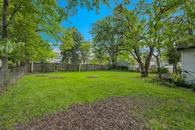 817 Front Street, Aurora, IL 60505 - Photo 26