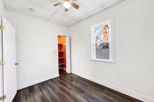 9046 S Brandon Ave, Chicago, IL 60617 - Photo 8