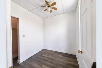 9046 S Brandon Avenue #3, Chicago, IL 60617 - Photo 4