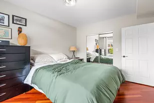 3215 N Francisco Ave, Chicago, IL 60618 - Photo 10