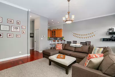 1933 W Irving Park Road #3, Chicago, IL 60613 - Photo 4