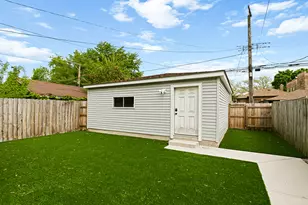 4127 N Richmond St, Chicago, IL 60618 - Photo 32